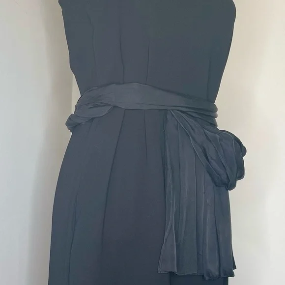 𝅺Alexander McQueen Dress Runway Size 42 IT/6US